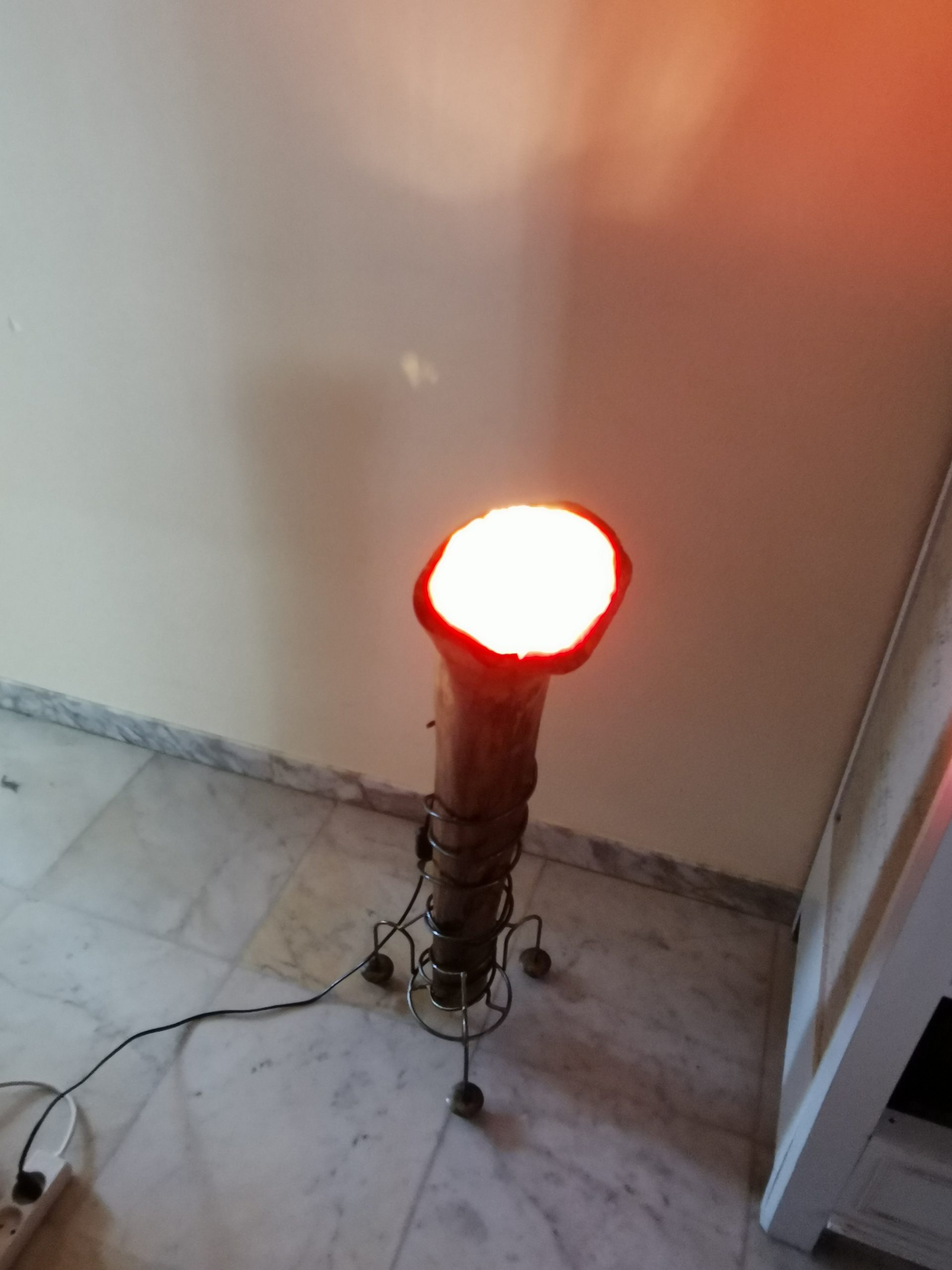 d