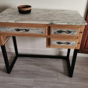Le bureau effet marbre